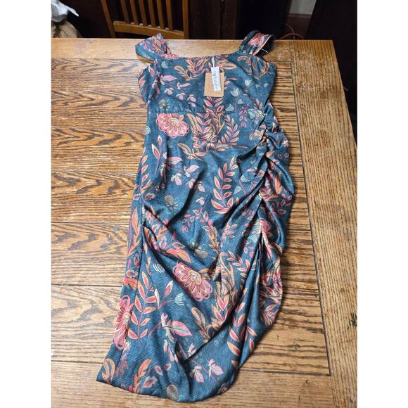 NWT Averie  Halley Flowery Cobalt Blue Ruched Floral Sz M - Picture 2 of 5
